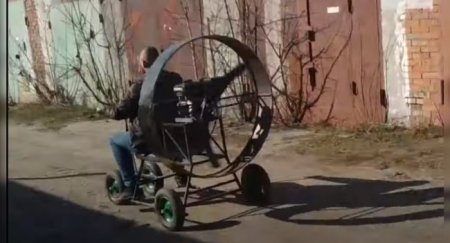 Житель Омска изобрёл «Космолёт» - «Автоновости»
