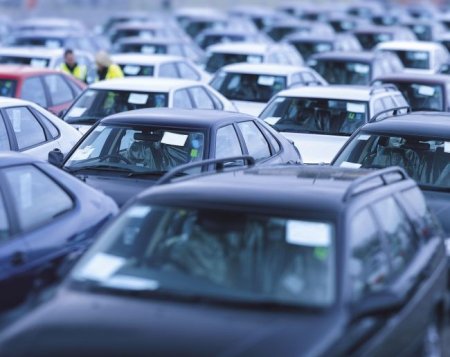 Автомобили в России подорожают вопреки укреплению рубля - «Автоновости»