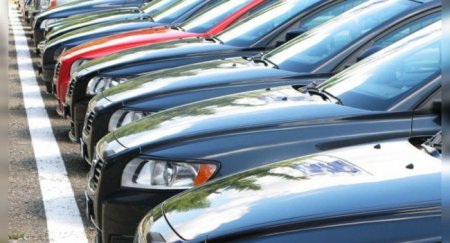 Чем сейчас торгуют на автомобильных рынках, рассказали эксперты - «Автоновости»