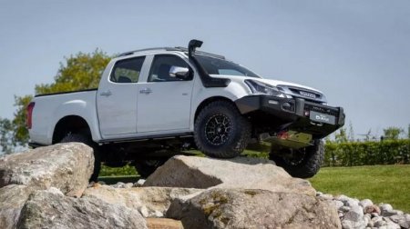 Isuzu показала экстремальный пикап D-Max с шинами R33 - «Автоновости»