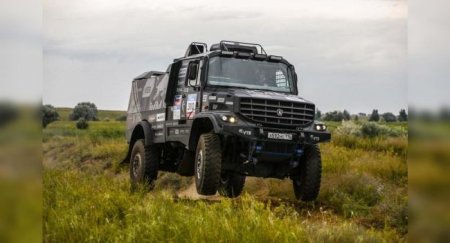 КАМАЗ готовит для «Дакара» новый грузовик с кабиной от Mercedes-Benz - «Автоновости»
