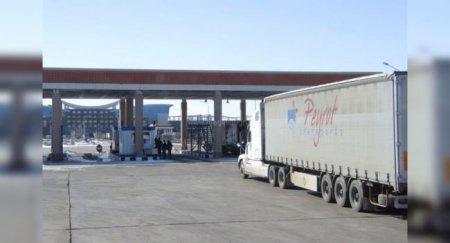 Китай ограничил движение грузовых автомобилей на границе России в Забайкалье - «Автоновости»