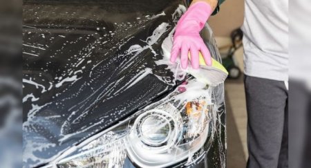 Названы основные минусы мытья авто на автомойке - «Автоновости»