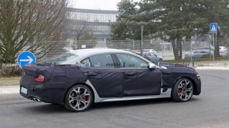 Обновлённая версия Genesis G70 сверкнула двухэтажными фарами - «Автоновости»