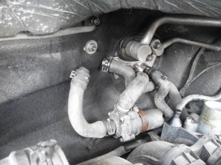 Потеря охлаждающей жидкости в авто — причины и ремонт - «Автоновости»