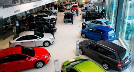 Продажи машин в России в июне сократятся максимум на 50% - «Автоновости»