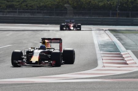 Шинные тесты Ф1 совместили с тренировками Гран При - «Автоновости»