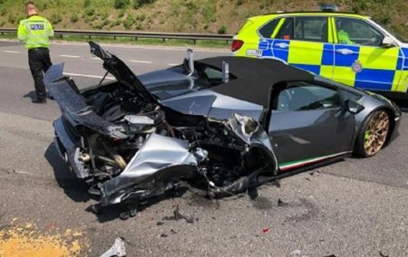 Британец разбил Lamborghini через 20 минут после покупки - «ДТП»