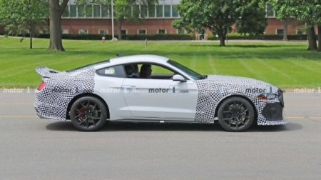 Ford Mustang Mach 1 проходит дорожные тесты - «Автоновости»