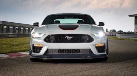 Круглые вставки в решетке Ford Mustang Mach 1 вызвали споры - «Автоновости»