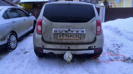 Список необычных предметов, которые водители вешают на фаркоп - «Автоновости»