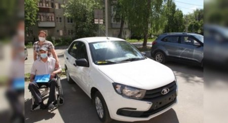 В Марий Эл вручили автомобили инвалидам, пострадавшим на производстве - «Автоновости»