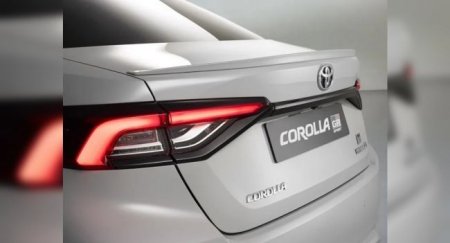 Автомобилисты обсудили вариацию седана Toyota Corolla GR Sport - «Автоновости»