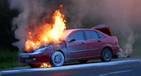 Почему может произойти пожар в машине? - «Автоновости»
