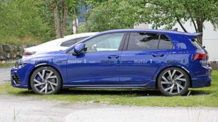 Прототип Volkswagen Golf R «поймали» без камуфляжа - «Автоновости»