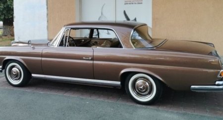 Редкое купе Mercedes-Benz W111 в идеальном состоянии заметили в Киеве - «Автоновости»