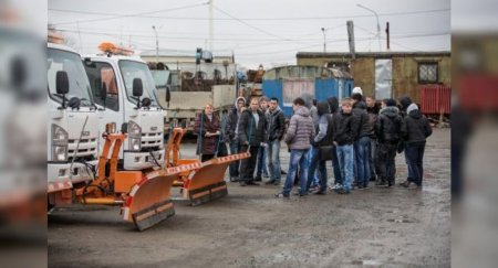 В Южно-Сахалинске газомоторная техника пополнила автопарк завода стройматериалов - «Автоновости»