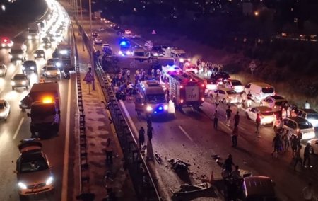 В Турции перевернулся автобус, есть погибший и раненые - «ДТП»