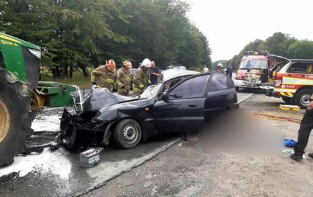 На Прикарпатье три человека погибли в ДТП с трактором - «ДТП»