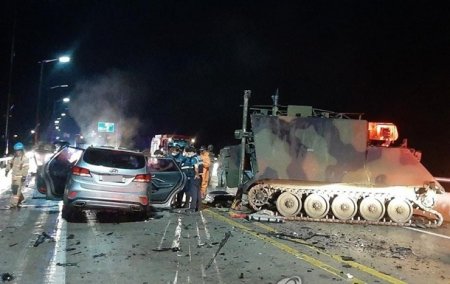 В Южной Корее броневик США въехал в авто, есть жертвы - «ДТП»