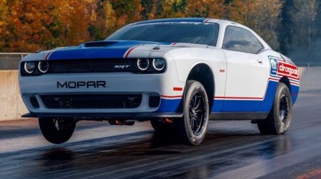 Dodge Challenger Mopar Drag Pak наконец поступит в продажу после задержки - «Автоновости»