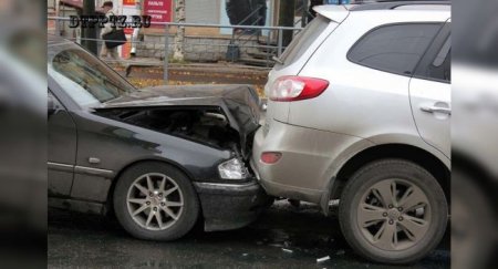 Можно ли избежать ДТП, если автомобиль спереди резко затормозил - «Автоновости»