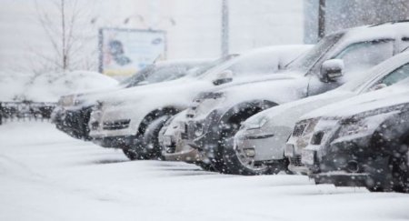 Почему зимой и летом парковаться нужно по-разному? - «Автоновости»