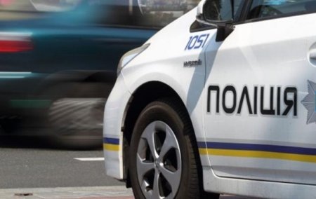 В Харькове авто протаранило микроавтобус с арестованными - «ДТП»