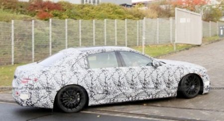 Mercedes-AMG S63e 2022 года: еще больше шпионских фото 700-сильного электрокара - «Автоновости»