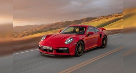 Porsche совместно с Puma выпустит обувь в стиле Porsche 911 - «Автоновости»