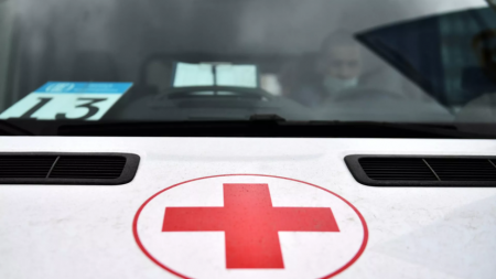 В результате ДТП с такси в Тюменской области пострадали два человека - «ГИБДД»