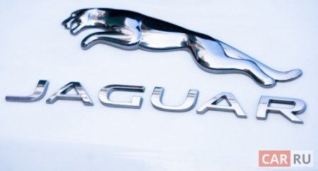 Jaguar попрощается со спорткаром F-Type юбилейной версией - «Автоновости»