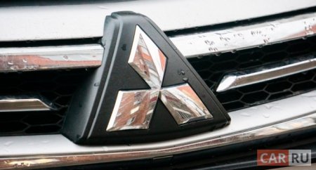 Mitsubishi представила микровэн внедорожного сегмента Delica Mini - «Автоновости»