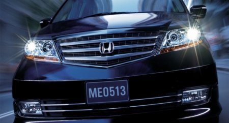 В РФ стартовали продажи гибридных минивэнов Honda Elysion за 5,1 млн рублей - «Автоновости»